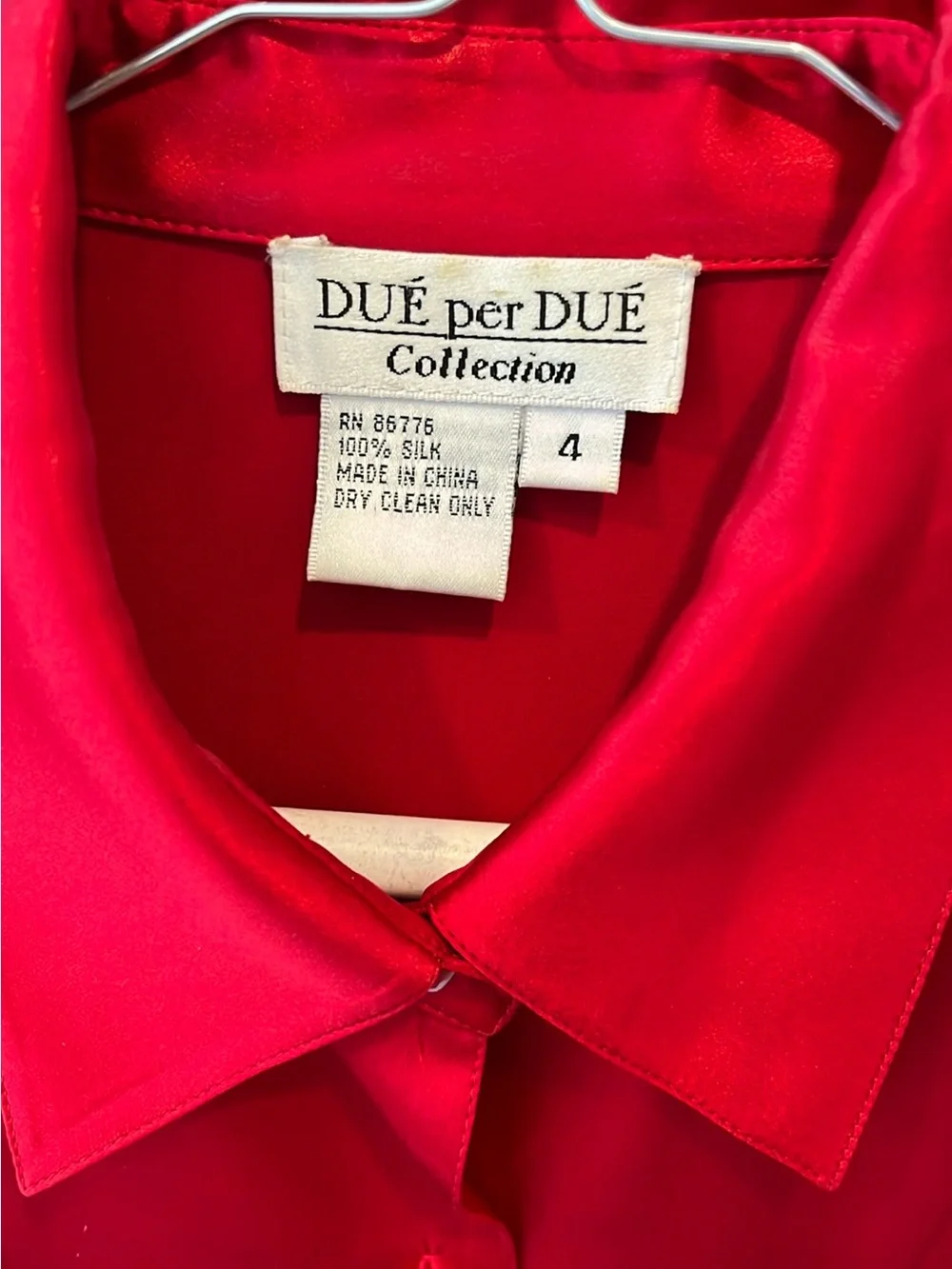 VTG Red Silk Button-Down Blouse Size 4 Feminine Drapey - Picture 3 of 9